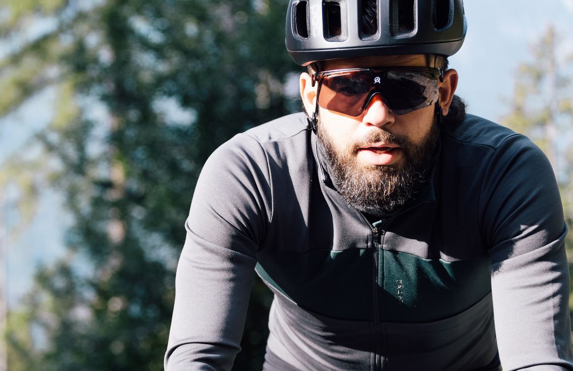 merino long sleeve men jersey raven essential in action pedaled