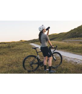 cycling jersey woman sage sabi pedaled