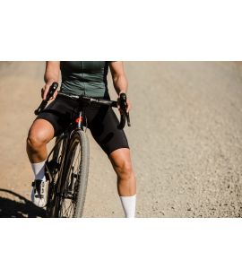 essential woman cycling bibshorts black pedaled