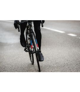 men rain wind cycling overshoes black shawa pedaled detail front