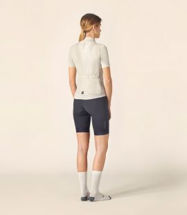 woman cycling jersey white mirai total body back pedaled
