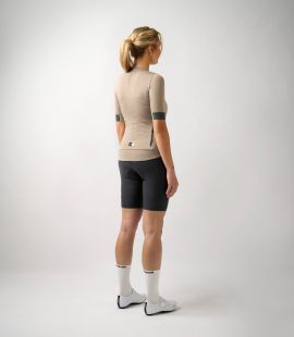 women cycling jersey desert essential total body back | PEdALED
