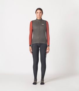 women cycling vest alpha grey essential total body front | PEdALED
