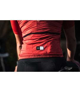 women lightweight cycling jersey back pocket brick red mirai pedaled