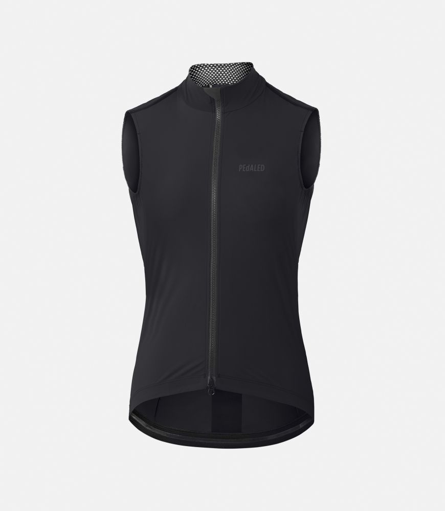 nest women water resistant cycling vest black front mirai pedaled