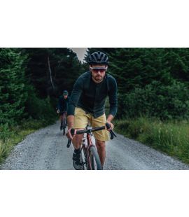 men all road merino cyling jersey long sleeve charcoal grey jary pedaled action