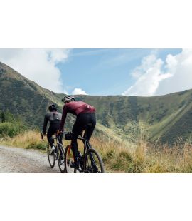 men long sleeve jersey burgundy mirai in action pedaled