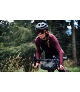 women riding performance long sleeve jersey burgundy mirai pedaled