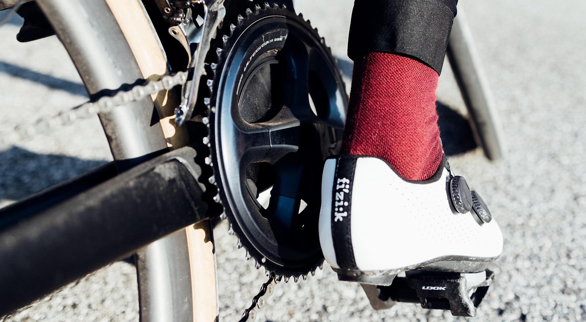 pedaled-essential-merino-socks-1-d